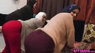 العروس المراهقة في سن المراهقة و العربية يمارس الجنس مع متجرد بي بي سي العروس المراهقة في سن المراهقة و العربية يمارس الجنس مع متجرد بي بي سي