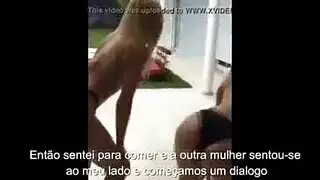 العروس الحلوة إلى الملوثات العضوية الثابتة من الديك الخام جاهز لبدء امتصاصها والحصول على مارس الجنس في سريرها. العروس الحلوة إلى الملوثات العضوية الثابتة من الديك الخام جاهز لبدء امتصاصها والحصول على مارس الجنس في سريرها.