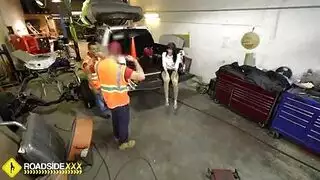 امرأة ناضجة ، تمارس إيزابيل الجنس المشبع بالبخار مع شاب من صالة الألعاب الرياضية الخاصة بها امرأة ناضجة ، تمارس إيزابيل الجنس المشبع بالبخار مع شاب من صالة الألعاب الرياضية الخاصة بها