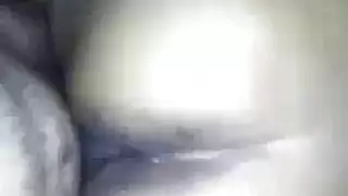 نيك طيز اسمر كبير من صاحب البطن الكبير و هو من خلفها يهزها نيك طيز اسمر كبير من صاحب البطن الكبير و هو من خلفها يهزها