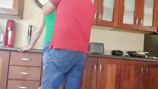 امرأة سمراء اللعنة يا صديقي يأخذ الديك الكبير في عمق الكلب قبل أن يعود الزوج إلى المنزل امرأة سمراء اللعنة يا صديقي يأخذ الديك الكبير في عمق الكلب قبل أن يعود الزوج إلى المنزل