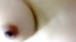 الفتاة اللاتينية المذهلة تنتظر صديقها المحظوظ جدًا أن يمارس الجنس معها مثل الجنون