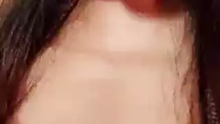 حصلت فاتنة التايلاندية الضئيلة على ضيقة ومتشهدة في المحكمة، حتى تمكنت من نائب الرئيس