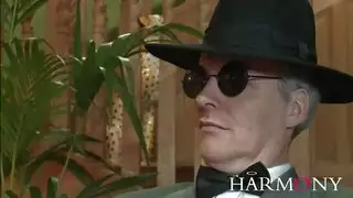 يجب أن تكون الممرضة الكسيس هادئة أثناء اللعب بحلمتيها يجب أن تكون الممرضة الكسيس هادئة أثناء اللعب بحلمتيها