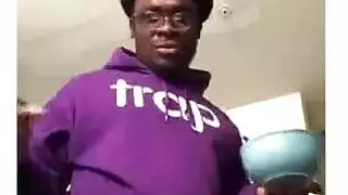 شعرت جيل سكوت وكأنها تمارس الجنس الوحشي مع مارك روسيرت ، بينما كان زوجها في العمل