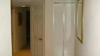 جورج يريد أن يمارس الجنس مع صديقه الأشقر ، تريد أن تستمع إليه