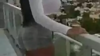 يتمتع المراهقون السلوتيون ، وإيفلين كلير ، وتوري لين ، وأمبر لين ، وميلا ميلان بالكثير من المرح يتمتع المراهقون السلوتيون ، وإيفلين كلير ، وتوري لين ، وأمبر لين ، وميلا ميلان بالكثير من المرح