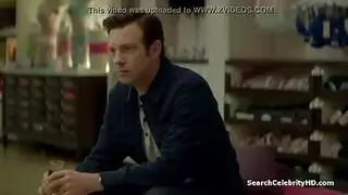 امرأة سمراء كبيرة المظهر في جوارب المثيرة يركب سيبيا، بينما لا أحد يراقبهم. امرأة سمراء كبيرة المظهر في جوارب المثيرة يركب سيبيا، بينما لا أحد يراقبهم.
