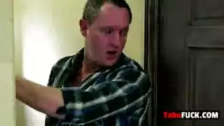 تتجول المشجعين في ركوب ديك كبير ويحصل على نائب الرئيس على وجهها ، كما لم يحدث من قبل. تتجول المشجعين في ركوب ديك كبير ويحصل على نائب الرئيس على وجهها ، كما لم يحدث من قبل.