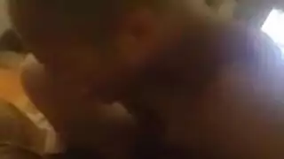 كوغار مع أسلاك التوصيل المصنوعة من الحصول على بوسها الساخن الذي تم تحقيقه من قبل رجل ناضج كوغار مع أسلاك التوصيل المصنوعة من الحصول على بوسها الساخن الذي تم تحقيقه من قبل رجل ناضج