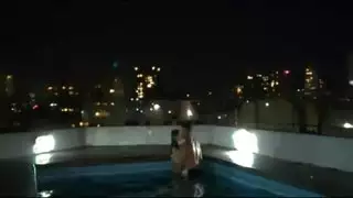 لم يكن الماء كافياً لإخماد النار ، لذلك مارسنا الجنس في المسبح (المرة الأولى لي في بركة) لم يكن الماء كافياً لإخماد النار ، لذلك مارسنا الجنس في المسبح (المرة الأولى لي في بركة)