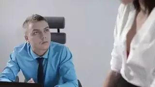 سكرتيرة جميلة ذات نظارات ضخمة ، قامت البساريات الصيفية بإزالة فستانها اللاتكس وحصلت على الديك سكرتيرة جميلة ذات نظارات ضخمة ، قامت البساريات الصيفية بإزالة فستانها اللاتكس وحصلت على الديك