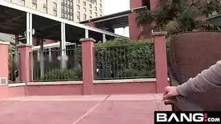 شاب يعلم حبيبته كيف تستمني بالزب الرعاش ثم ينيكها بحرارة حتى يجيب ظهرهم شاب يعلم حبيبته كيف تستمني بالزب الرعاش ثم ينيكها بحرارة حتى يجيب ظهرهم