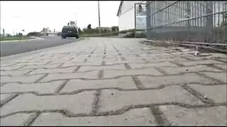 امرأة سمراء مغرية ، تارا كينسيلا تمتص ديك وتمسح بوسها في منزلها ، خلال النهار