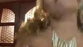 تعمل الجدة الأشقر مفلس كمتجرد وغالبًا ما تمارس الجنس مع معجبيها تعمل الجدة الأشقر مفلس كمتجرد وغالبًا ما تمارس الجنس مع معجبيها