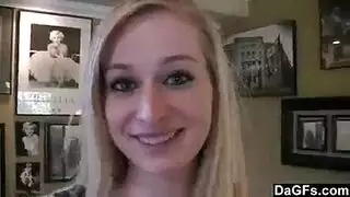 أشقر رائع يمارس الجنس مع رجل تحبه ، ولا تعرف كاميرا خفية في المكتب أشقر رائع يمارس الجنس مع رجل تحبه ، ولا تعرف كاميرا خفية في المكتب