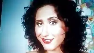 امرأة سيئة مع الشعر الأحمر تلعب مع ثديها ونقع كس الرطب، في غرفة النوم. امرأة سيئة مع الشعر الأحمر تلعب مع ثديها ونقع كس الرطب، في غرفة النوم.