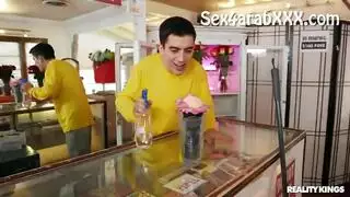 سكس مترجم - جوردي ينيك زهرة الكس وتمسك به صاحبة متجر الأزهار الشرموطة وتريه الكس الوردي الحقيقي وتتناك من زبره الضخم سكس مترجم - جوردي ينيك زهرة الكس وتمسك به صاحبة متجر الأزهار الشرموطة وتريه الكس الوردي الحقيقي وتتناك من زبره الضخم