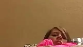 فتاة قرنية مع كبير الثدي الثابت يحب أن يشعر ديك صلب داخل شقها. فتاة قرنية مع كبير الثدي الثابت يحب أن يشعر ديك صلب داخل شقها.