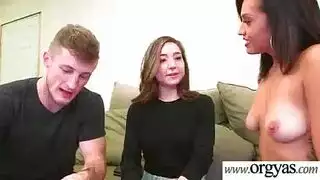 شقراء مفلس، بامبي يحصل على اللعنة الخلفية في الصباح والأمل في أن لا أحد يعرف عن ذلك. شقراء مفلس، بامبي يحصل على اللعنة الخلفية في الصباح والأمل في أن لا أحد يعرف عن ذلك.