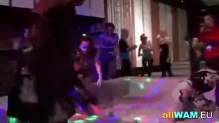 تحب الفتيات الصنم السيئات دائمًا الحصول على مارس الجنس في غرفة خاصة ، من قبل مختلف المشاهير تحب الفتيات الصنم السيئات دائمًا الحصول على مارس الجنس في غرفة خاصة ، من قبل مختلف المشاهير