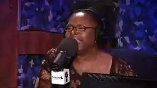 جيسيكا جايمز وكتكوت مثير أحمر الشعر يحصلون على كسس مبللة محشوة بديوك بازوكا