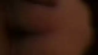 الهواة الفرنسيين يحصلون على عدة مص بينما شريكها يحشو بوسها بالقرب من المرحاض الهواة الفرنسيين يحصلون على عدة مص بينما شريكها يحشو بوسها بالقرب من المرحاض