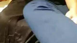 الزوجان الأثريان يختبران كيف تحب السحاقيات ممارسة الحب ، بينما تتأرجح الكاميرا الزوجان الأثريان يختبران كيف تحب السحاقيات ممارسة الحب ، بينما تتأرجح الكاميرا
