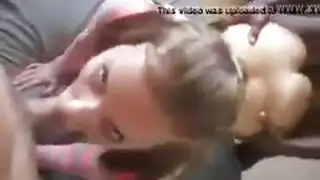 الديك الأسود وبراميل الحليب السميكة من الآن فصاعدا هو ما هؤلاء النساء هناك لتناول الطعام ، وركوب الديك الأسود وبراميل الحليب السميكة من الآن فصاعدا هو ما هؤلاء النساء هناك لتناول الطعام ، وركوب