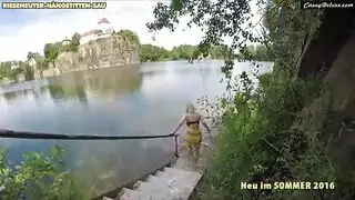 ربة منزل ألمانية مفلس هنا لأخذ قسطًا من الراحة من المتداول الحزين اليومي وللمارس. ربة منزل ألمانية مفلس هنا لأخذ قسطًا من الراحة من المتداول الحزين اليومي وللمارس.