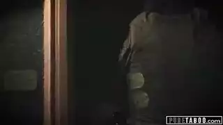 رجل قاسي يعمل بجمعية خيرية ينيك فتاة عذراء و يفتحها و يستغل فقرها