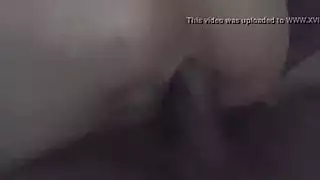 شقراء ناضجة ، يحب بروكلين ويليامز إظهار ابنتها اللطيفة ، بينما يمارس الجنس مع اثنين من الأساتذة