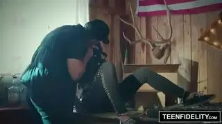 سكسي اغتصاب فتاة جميلة سيئة السمعه اقوى نيك عنيف ءىءء