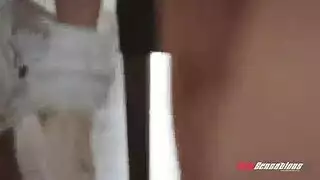 الأم الشقراء الدلوعة وأحلى مص وتدليك لزب ابنها المراهق في سريره وركوب لزبره المنتصب الأم الشقراء الدلوعة وأحلى مص وتدليك لزب ابنها المراهق في سريره وركوب لزبره المنتصب