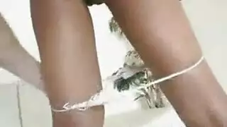 الفتاة التايلاندية مريحة تفعل ذلك مع رجل قابلته في أول رحلة عمل لها الفتاة التايلاندية مريحة تفعل ذلك مع رجل قابلته في أول رحلة عمل لها