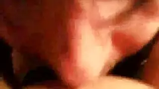 بعد أن لعق طرف ديك زوجها ، طلبت منه السيدة التشيكية جاكي أن يمارس الجنس معها بعد أن لعق طرف ديك زوجها ، طلبت منه السيدة التشيكية جاكي أن يمارس الجنس معها