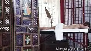 مدلكة نحيل مع حلمات مثقوبة وامرأة ناضجة مثير تبذل قصارى جهدها للحصول على هذه الوظيفة مدلكة نحيل مع حلمات مثقوبة وامرأة ناضجة مثير تبذل قصارى جهدها للحصول على هذه الوظيفة