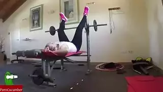 يمارس الجنس مع امرأة سمراء مع الحمار منزل كبير عند زوجته بعيدا في العمل يمارس الجنس مع امرأة سمراء مع الحمار منزل كبير عند زوجته بعيدا في العمل