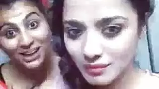 مذهلة شقراء مثليه ورجل أسود لديهم وقت اللعنة كبيرة ، في غرفة فندق مذهلة شقراء مثليه ورجل أسود لديهم وقت اللعنة كبيرة ، في غرفة فندق