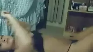 الفتاة المرحة تعمل كعاهرة ، لأنها تدفع بشكل جيد ولأنها تحب القيام بذلك الفتاة المرحة تعمل كعاهرة ، لأنها تدفع بشكل جيد ولأنها تحب القيام بذلك