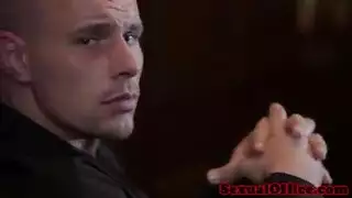 الأمين الأوروبي يمثل مسلية تماما مع عميلها الغني لأن رئيسها يبدو أنها مثلها الأمين الأوروبي يمثل مسلية تماما مع عميلها الغني لأن رئيسها يبدو أنها مثلها