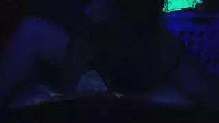 كانت الزوجة قرنية حريصة على قضاء وقت رائع مع زوجها وأفضل صديق له. كانت الزوجة قرنية حريصة على قضاء وقت رائع مع زوجها وأفضل صديق له.