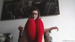 كتكوت نحيف يجعلها أول فيديو إباحي مع صديقها لأنها أرادت أن ترى ما تشعر به. كتكوت نحيف يجعلها أول فيديو إباحي مع صديقها لأنها أرادت أن ترى ما تشعر به.