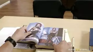انه يمارس الجنس مع المعلم الذي لديه العديد من الوشم مخبأة تحت ملابسها انه يمارس الجنس مع المعلم الذي لديه العديد من الوشم مخبأة تحت ملابسها