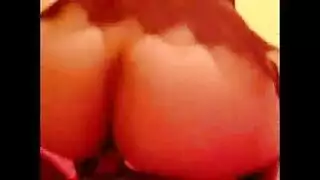 موزة بلدي بجسم ملبن وأحلى طياز تركب الزب بوضع معكوس و تتقافز عليه بحرارة موزة بلدي بجسم ملبن وأحلى طياز تركب الزب بوضع معكوس و تتقافز عليه بحرارة