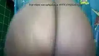 طيز اختي العارية و هي في الحمام و احلى مؤخرة كبيرة و طرية جدا سخنتني طيز اختي العارية و هي في الحمام و احلى مؤخرة كبيرة و طرية جدا سخنتني