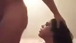 فتاة قرنية جدا في بيكيني أزرق يظهر لها الثدي، الثدي الكمال و القلاع كس. فتاة قرنية جدا في بيكيني أزرق يظهر لها الثدي، الثدي الكمال و القلاع كس.