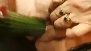 أقدم ، شقراء مثليه يحصل لها اصابع الاتهام أقدم ، شقراء مثليه يحصل لها اصابع الاتهام