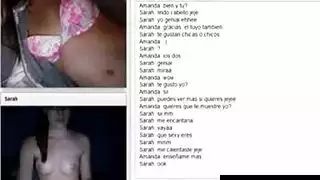 مثليات جميلة في بلوزة مطبوعة زهرة تقبيل بعضها البعض ولعق كس حلوة بعضنا البعض. مثليات جميلة في بلوزة مطبوعة زهرة تقبيل بعضها البعض ولعق كس حلوة بعضنا البعض.