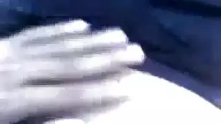 ذهب الفتيات الجامعيات اللائي قررن العيش بجوار صديقها إلى مكانها وحصلت على مارس الجنس.